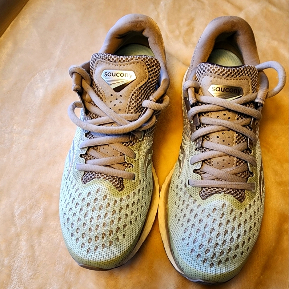 Saucony Mint Green Athletic Sneakers